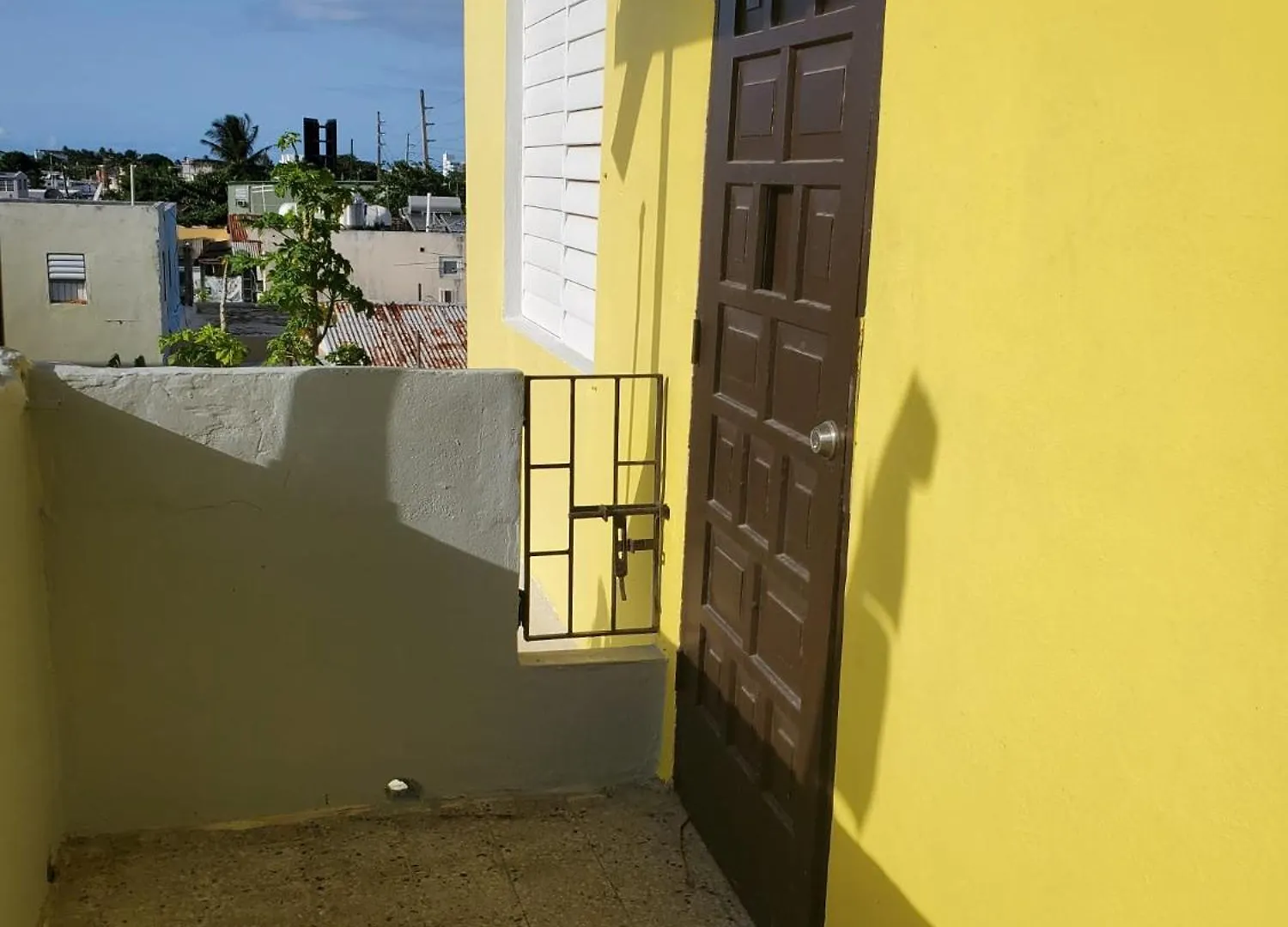 310 Del Valle Central, Freshly Remodeled 3 Bedroom Home Sleeps 8 San Juan