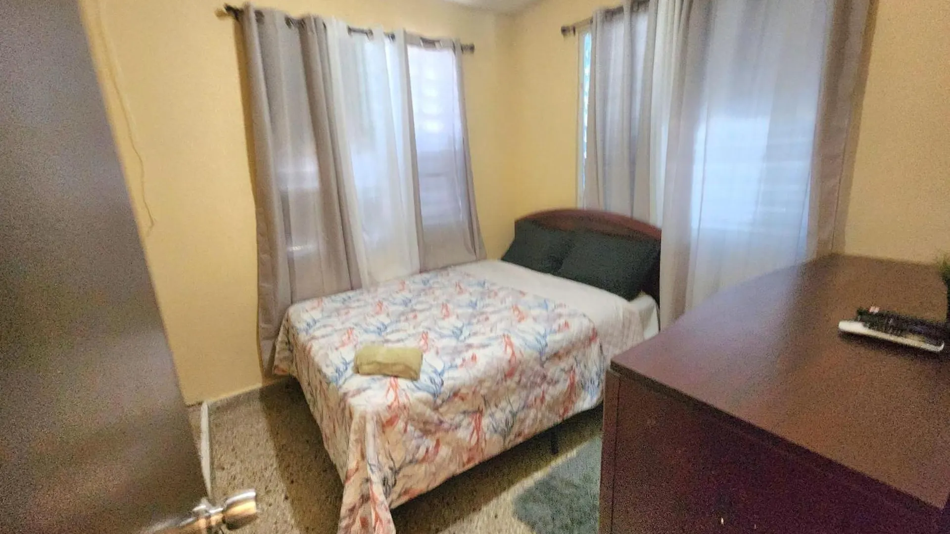 310 Del Valle Central, Freshly Remodeled 3 Bedroom Home Sleeps 8 San Juan